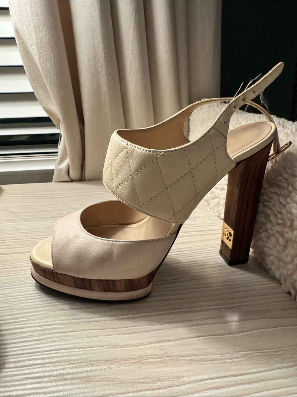 CHANEL Cream Platform Wood Block Slingback Heels CC LOGO - Picture 6 of 15